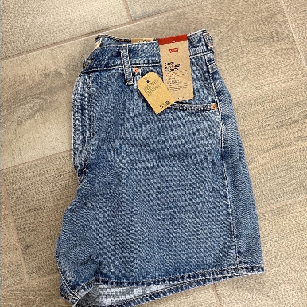Levi's Cinch Shorts